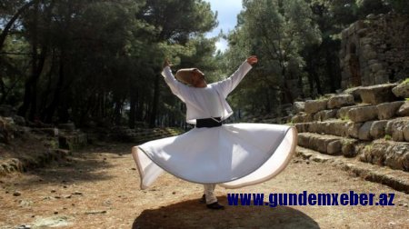 Sufizmi seçən avropalılar