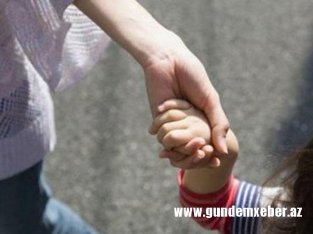 Bakıda ana iki azyaşlı övladı ilə birlikdə itkin düşdü