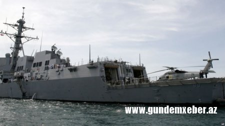 ABŞ-ın USS Mustin gəmisi Çinin süni adaları yaxınlığında hərbi manevlər keçirib