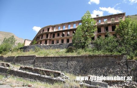 ƏSARƏTDƏ QALAN YURD YERLƏRİMİZ: Kəlbəcər İstisuyu (FOTOLAR)