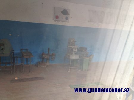 Sabirabadda siçovulların gəzdiyi, ilanların “mələşdiyi” məktəb – Uşaqların həyatı təhlükədə… – FOTOLAR