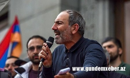 Yerevanın mərkəzində Ermənistan müxalifəti mitinq keçirir