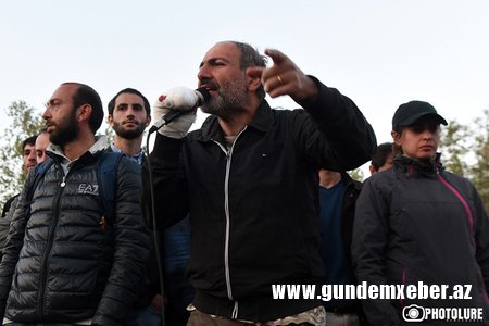 İrəvanda gərginlik daha da artıb