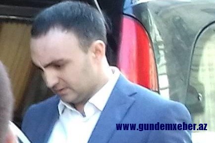 Jurnalisti döyənin kimliyi bilindi - Bank müdiri imiş +Foto