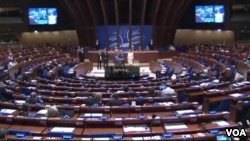 AŞPA deputatları Azərbaycanda siyasi məhbus hesabatına qayıtmağı vacib sayır