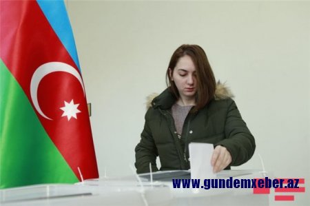 Azərbaycanda prezident seçkilərində səsvermə başlayıb -FOTOLAR