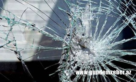 Həyat yoldaşının avtomobilində qəzaya düşən qadın öldü