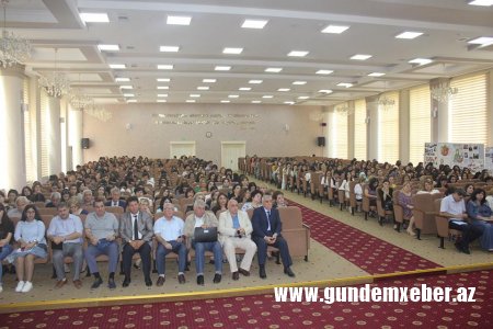 BSU-da istehsalat praktikasının yekunlarına həsr olunmuş konfrans keçirilib