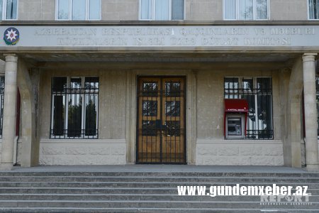 "Qaçqınkom" aparatı rəhbərinin müavini işdən çıxarılıb