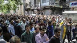 Tehranı yeni etiraz dalğası bürüyüb