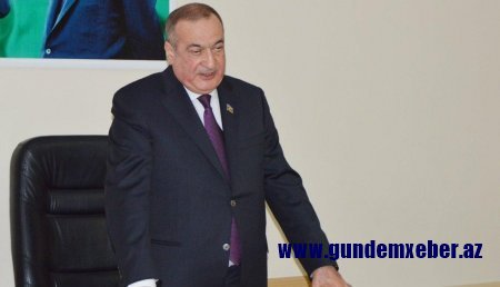 58 yaşında müdafiə edib, 4 ilə professor olan rektor - Ondan ayın tarixini də soruşan yoxdur...