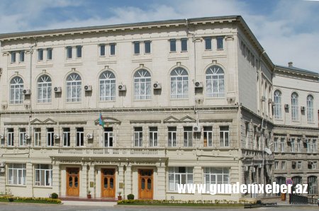 Konstitusiya Məhkəməsindən kredit borcu ilə bağlı - QƏRAR