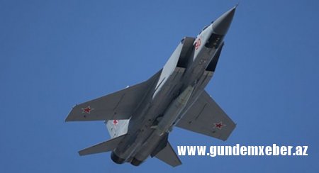 Xəzərin üstündə “Xəncər” daşıyan Rusiya qırıcıları uçur - TƏCİLİ
