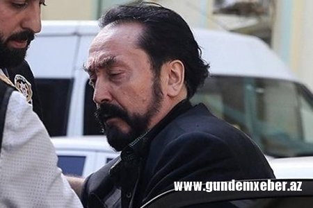 Adnan Oktarın “dəlilik kağızları” üzə çıxdı