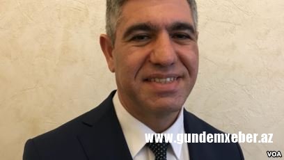 Vüqar Bayramov: Lirənin ucuzlaşması, rublun büdrəməsi Azərbaycanda dollara tələbi artıırıb