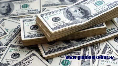 Azərbaycan bankları dollar satışına limit qoydular