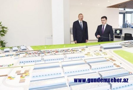 İlham Əliyev Abşeron Logistika Mərkəzində - Foto