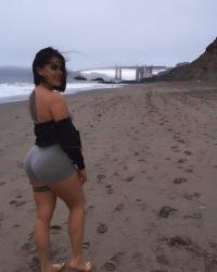Donanmanın ən seksual üzvü paylaşımları ilə diqqət çəkir - FOTO
