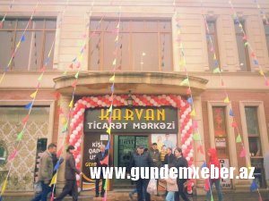 “Bizim prezidentə göndərdiyimiz minlərlə şikayət ünvanına çatmır”-“Karvan”da malları yanan sahibkarlar