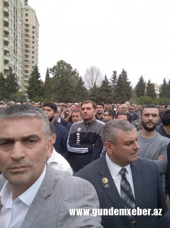 Bakıda Qarabağla bağlı mitinq keçirilib - FOTOLAR
