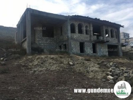 Bakıda villalar dəyər-dəyməzinə satışa çıxarıldı - FOTOLAR