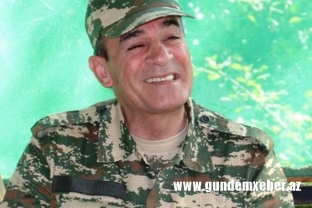 “Vəsiyyət edib ki, dəfnimdə bayraq olsun, himnimiz oxunsun...”