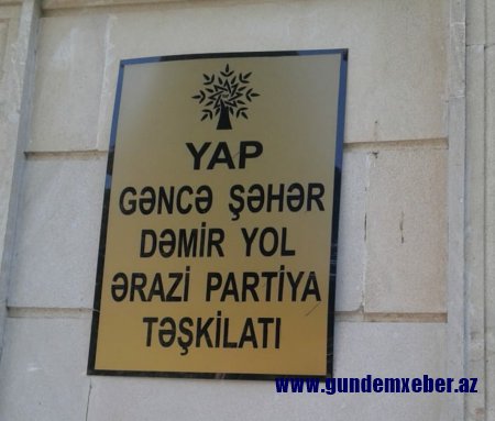 Gəncədə qapı niyə BAĞLIDIR?