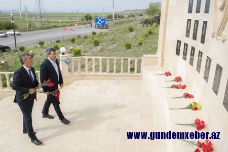 İnam Kərimov Cocuq Mərcanlıda - FOTO 