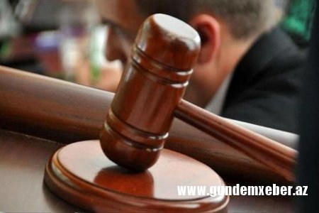Bəyin dayısı bəyin dostunu meyvə bıçağı ilə öldürüb - rəqsə görə törədilən qətl
