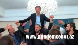 İŞİD-dən azad olunan suriyalılar Əsədi çiyinlərinə qaldırdılar