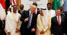 “Tramp axmaq siyasət yürüdür” – “Wall Street Journal”