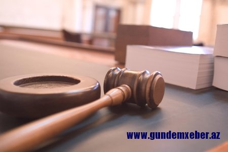 Məhkəmə sədrinin adından mesaj paylaşan qadının ibtidai istintaqı başa çatıb