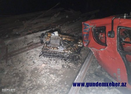 Yevlaxda qatar qəzasının fəsadları aradan qaldırılıb - RƏSMİ - YENİLƏNİB-2 - FOTO