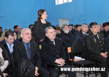 İradə Gülməmmədova Güzdək qəsəbəsində səyyar qəbul keçirdi