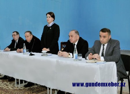 İradə Gülməmmədova Güzdək qəsəbəsində səyyar qəbul keçirdi
