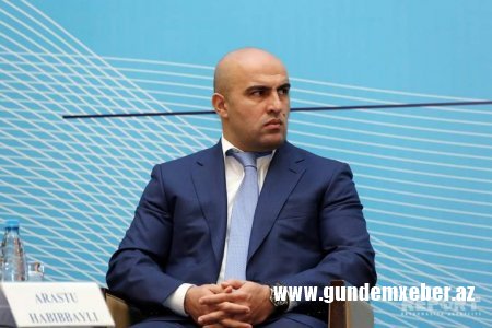 Deputat oğlunun da xaricdə fabriki varmış - Bir qardaşı da gömrük rəisidir...