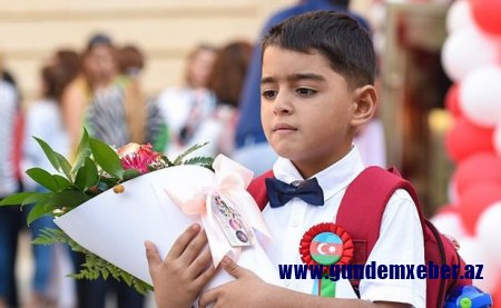 Nazirlikdən qəribə qərar: Valideynlərdən işıq pulu qəbzinin kodu tələb olunur