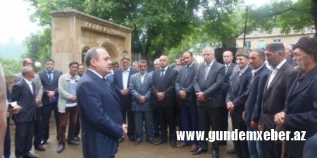 Yardımlıda icra başçısı 30 ərazi nümayəndəliyi və bələdiyyə işçilərinə məcburi tütün əkmək göstərişi ETİRAZ YARATDI