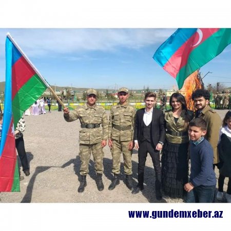 İncəsənət nümayəndələri Cocuq Mərcanlıda əsgərlərimizlə birgə yel çərşənbəsini keçirib -FOTOLAR