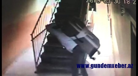 Ər başqa kişiyə lüt şəkillərini göndərən arvadının dərisini soydu - FOTO