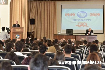 SDU-da elmi-praktik konfrans öz işinə başladı