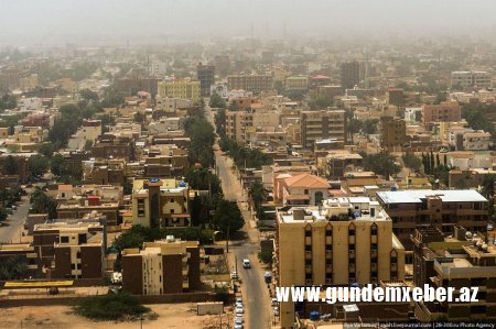 Sudan hərbçiləri prezidentin və hökumətin istefasını bəyan ediblər (YENİLƏNİB-2)