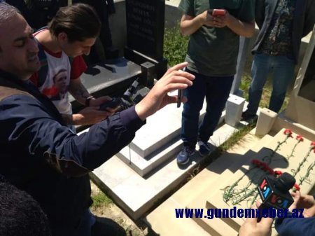 Bloger Mehman Qələndərovun xatirəsi yad edilib