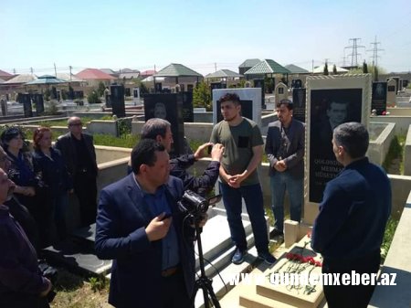 Bloger Mehman Qələndərovun xatirəsi yad edilib