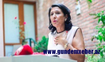 Gürcüstan prezidentinin istefası tələb olunur - Aksiya