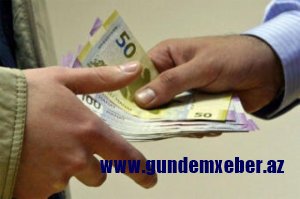 Rüşvət almaqda ittiham olunan keçmiş polis əməkdaşına 5 il həbs cəzası verilə bilər