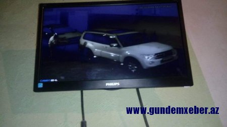 ADNSU-nun dosenti yaşadığı mənzilin ətrafında “bomba partladır” - FOTOLAR