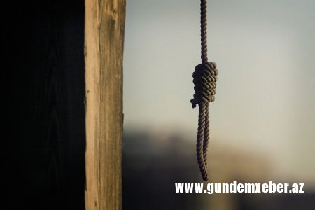 Ağcabədidə yeniyetmə qız intihar edib