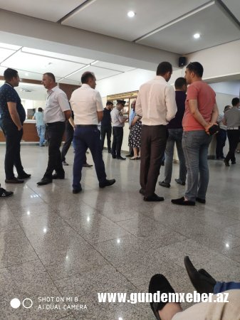 DYP-də sürücülər 'üsyan' edir: TEXNİKİ PASPORTLAR GƏTİRƏN MAŞIN YANIB - FOTOLAR  