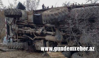 Ermənistanda hərbi avtomobil qəzaya düşdü